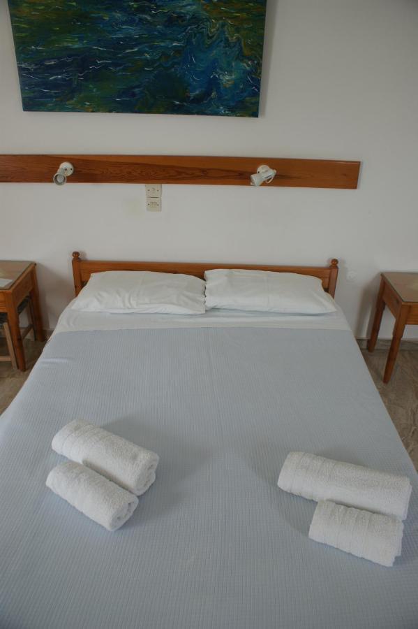 Hotel Eleftheria باروس المظهر الخارجي الصورة